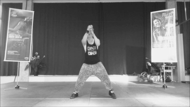 'Zumba Fitness Warm Up by Nina Steiner July 2016 Official Mix \"DJ Baddmixx - Karin is satisfied\"'