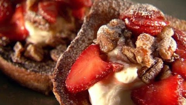 'How to Make New Orleans-Style French Toast | Food Network'