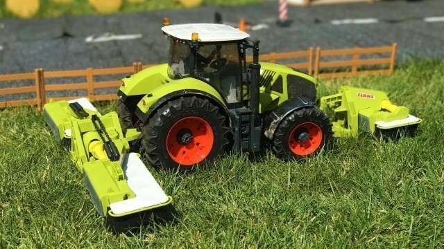 'BRUDER TOYS tractors with Claas DISC MOWER | Kids learn | Farm toys'