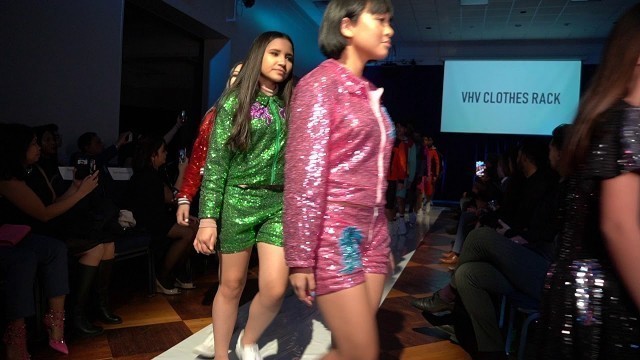 'runway walk at NYFW by teen fashion show'