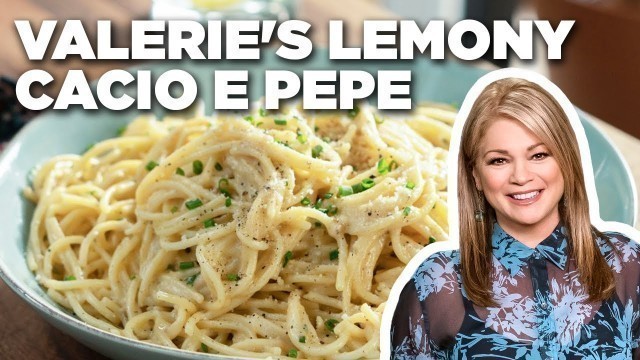 'Valerie Bertinelli\'s Lemony Cacio e Pepe | Valerie\'s Home Cooking | Food Network'