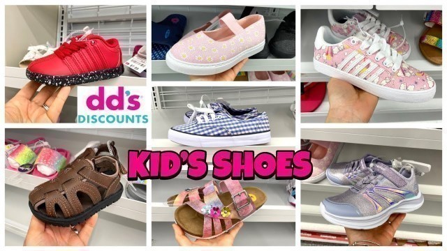 'dd\'s DISCOUNTS SHOP WITH ME FOR CHILDREN\'S SHOES'