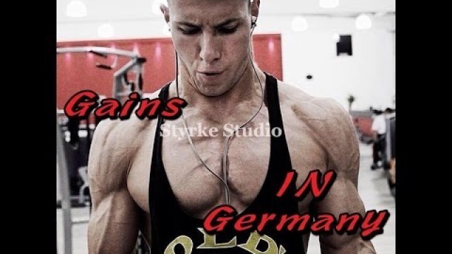 'German teen bodybuider Michel raw gym training Styrke Studio'