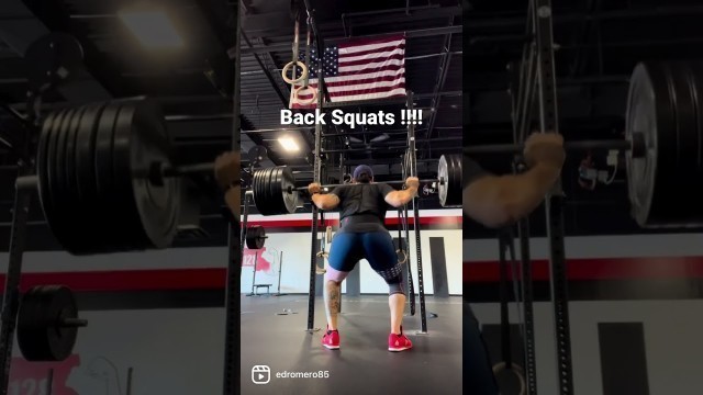 'Back Squat technique work. 2reps. #fitness #gym #strength #squats #hardwork #weights #glutes'