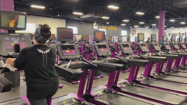 'Waianae Mall: Planet Fitness'