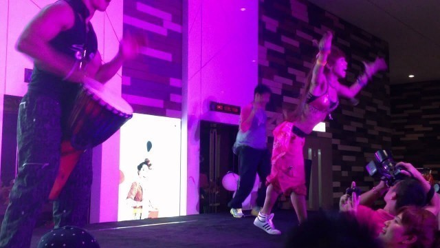 'Zumba Party in Pink, Hong Kong - Akai Pang (Salsa Part 2)'