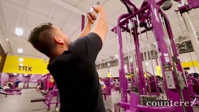 'Mogging Planet Fitness With Dark Iron Gains (from \"Mog the World\")'