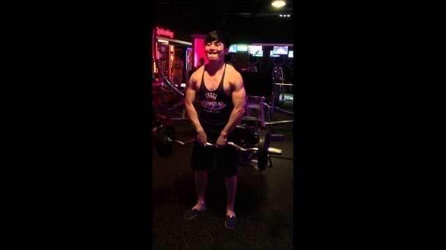 '槓鈴上拉-肩膀 **DBS-Fitness 大同健身學院**'