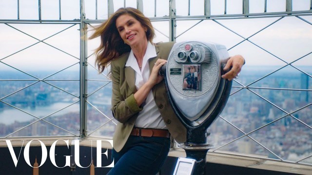 '24 Hours With Cindy Crawford | Vogue'