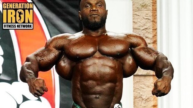 'Akim Williams On Bulking: How To Build Muscle Without Gaining Too Much Fat'