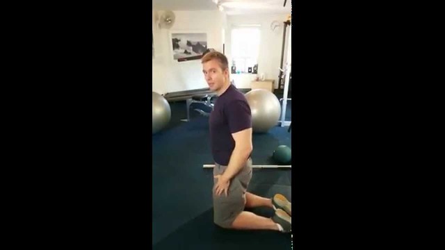 'Wonder stretch for hips and sides -  Nielsen Fitness in home personal training   5 minute solution'