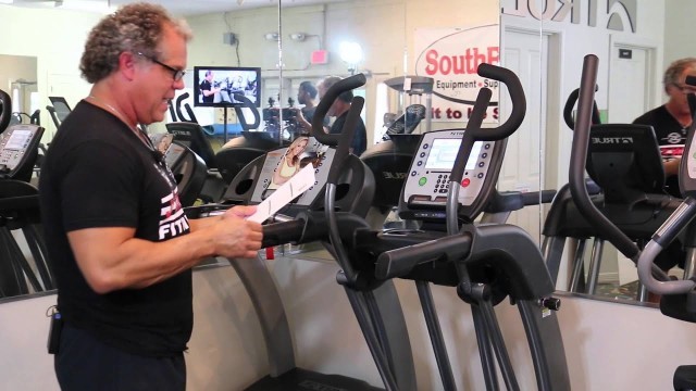 'TRUE Fitness ES700 Elliptical Reviewed on SouthFit TV'