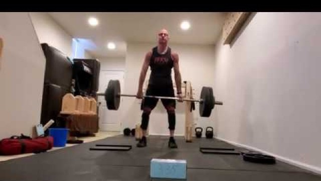 'Home Gym Workout  DEADLIFTS Sets of 3s how high can I go 