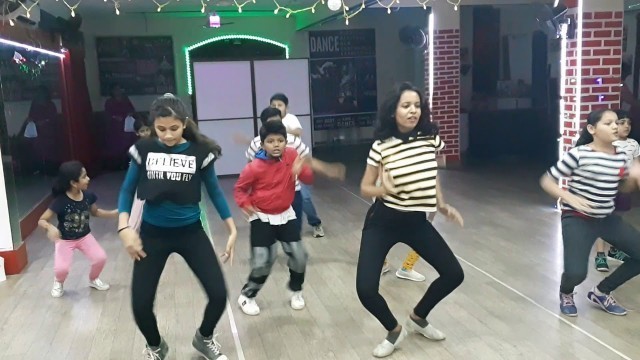 'TAKI TAKI BY AIM KIDS | Choreos by Satabdi | MADHU\'S AIM FITNESS AND DANCE FLOOR'