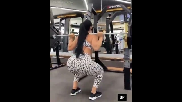 'Nora Fatehi Boobs Press | Nora Fatehi Hips Press | Hot Nora Fatehi Sexy Workout In Gym'