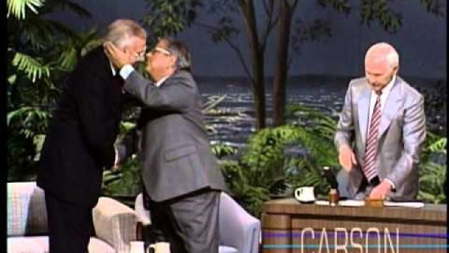 'Buddy Hackett Talks About Being Fat & His Funny Fitness Routine, Johnny Carson\'s Tonight Show'