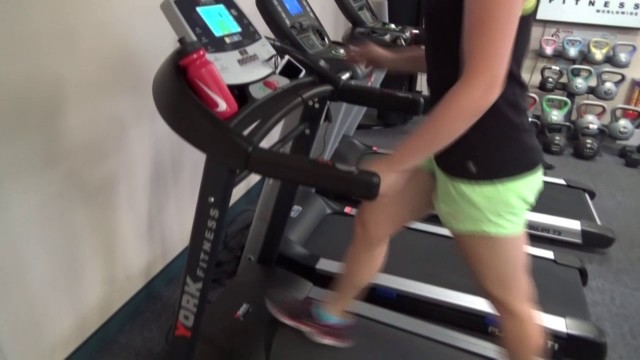 'York T800 Treadmill Demo Video - Australia'