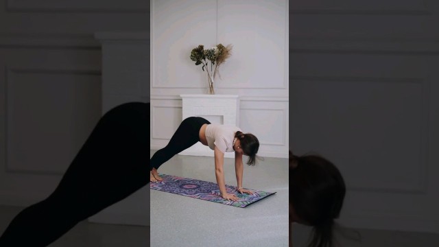 'yoga#yoga #bellyfatloss #fatloss #shorts #youtubeshorts #women fitness'