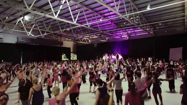 'Zumba Fitness Ireland \'Grab Ur Girls\''