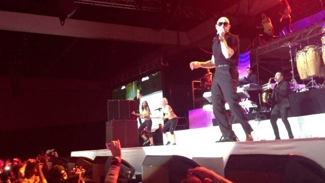 'Zumba® Fitness Concert - Echa Pa\'lla with Pitbull - L.A. Zumba Conference'