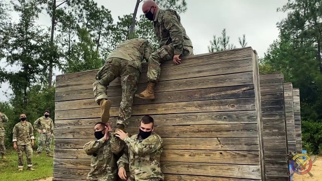 'US Army Basic Training Episode 2: The Obstacle Course'