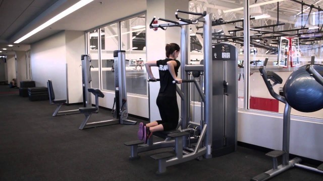 'SFC Equipment Videos - Life Fitness Assisted Pull Up/Dip'