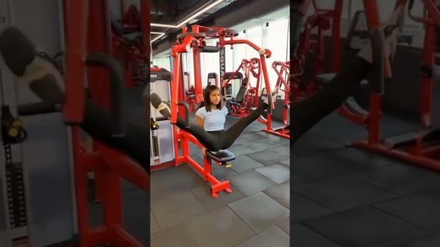 'indian Sexy Model in Gym For Body fitness 