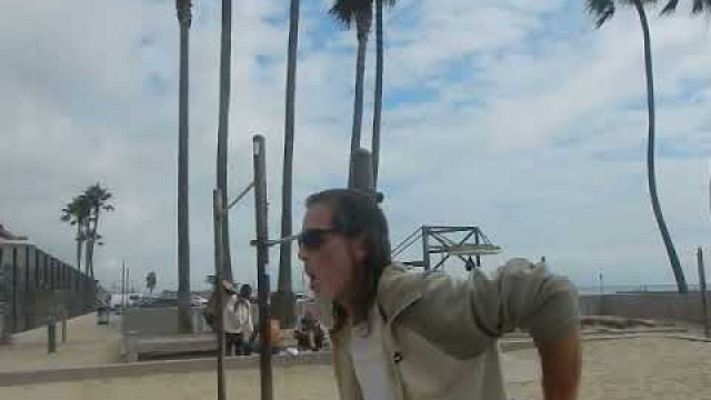 'Venice Beach fitness @ Muscle Beach outdoor training gym! OG trainer Tommy Torch LA California USA'