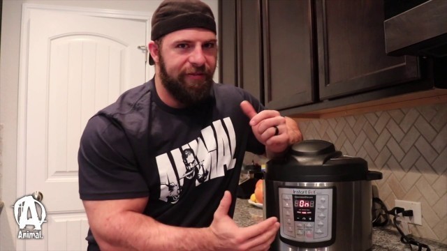 'The Animal Underground: John Jewett Chicken Meal Prep'