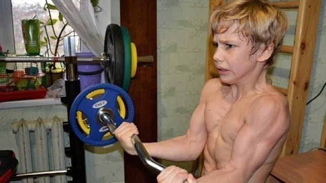 'The Strongest Kids In The World 2017!! Must watch'