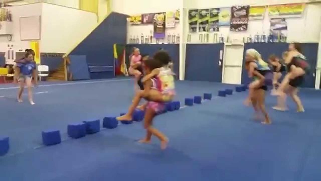 'Piggy Back Roundup (Gymnastics/Fitness/Kids/Games)'