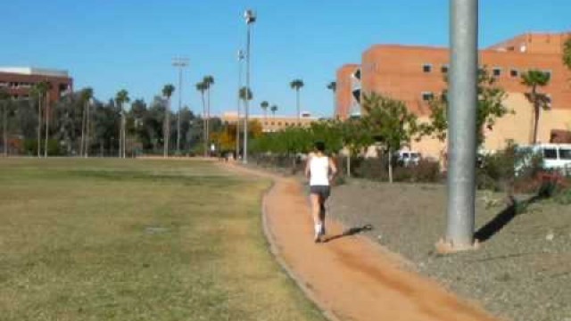 'Karlie Hustle of Phoenix\'s POWER 98.3 FM takes the Navy SEAL Fitness Challenge - 1.5-mile Run!'