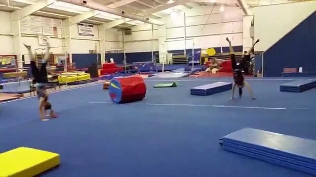 'Islands (Gymnastics/Fitness/Kids/Games)'