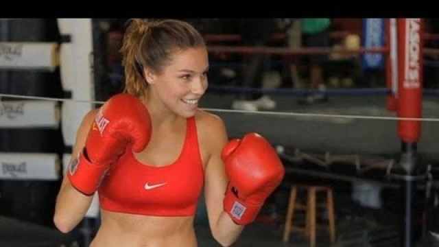 'Knockout Model Boxing at Gleason\'s Gym'